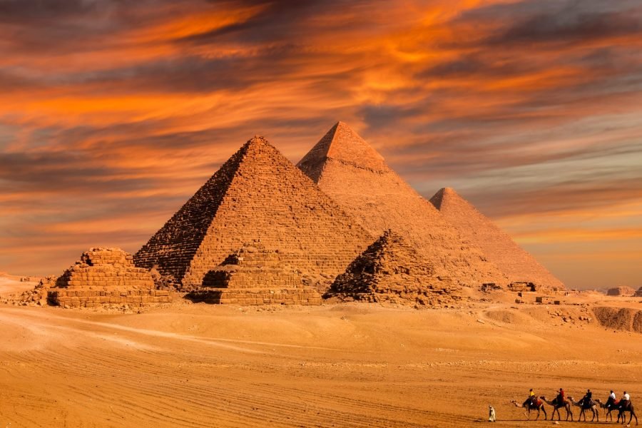 Tour to Giza Pyramids and Sphinx